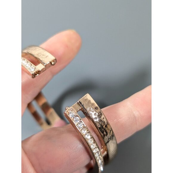 Retro Gold Tone Hammered Style Rhinestone Tennis Bangle Bracelet 7" - Picture 8 of 10